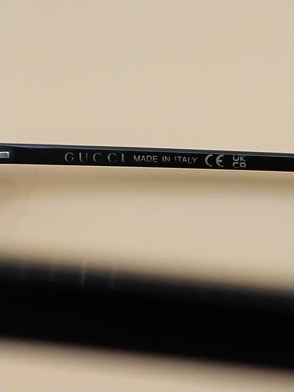 Gucci Men's Rectangular Eyeglasses Frame Model GG07580A Full Rim Used Good